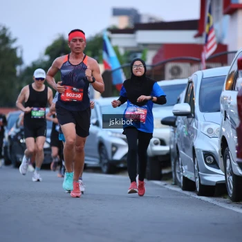 Runner Photo 3724668