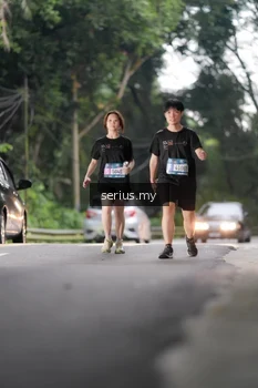 Runner Photo 3724677