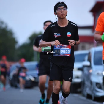 Runner Photo 3724718