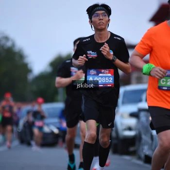 Runner Photo 3724723
