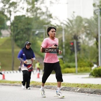Runner Photo 3724726