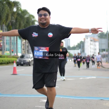 Runner Photo 3724728