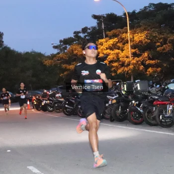 Runner Photo 3724729