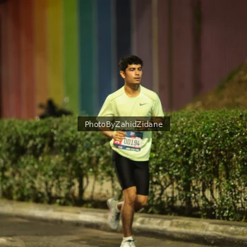 Runner Photo 3724754