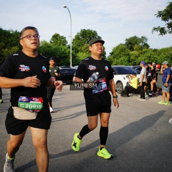 Runner Photo 3724849