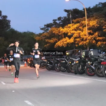 Runner Photo 3724852