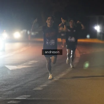 Runner Photo 3724884