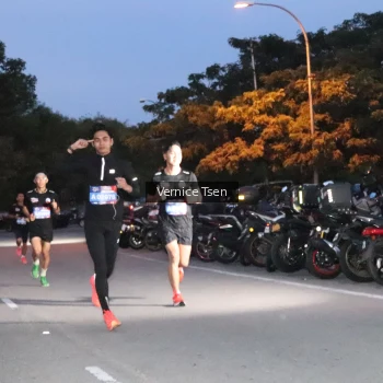 Runner Photo 3724928