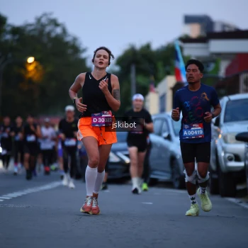 Runner Photo 3724979