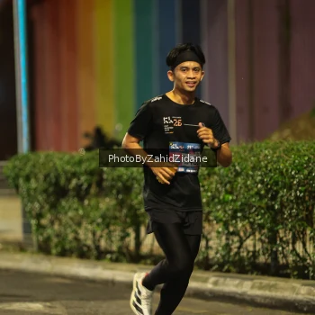 Runner Photo 3725000