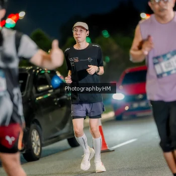 Runner Photo 3725006