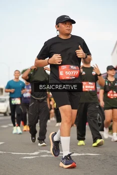 Runner Photo 3725123