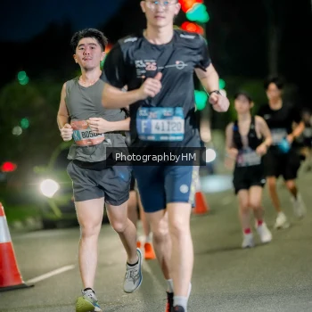 Runner Photo 3725125