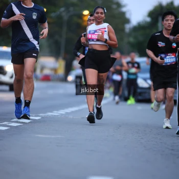 Runner Photo 3725143