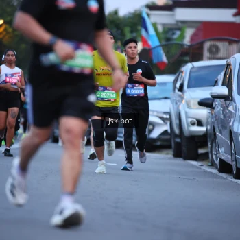 Runner Photo 3725191