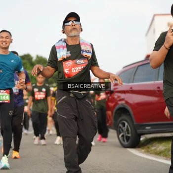 Runner Photo 3725200