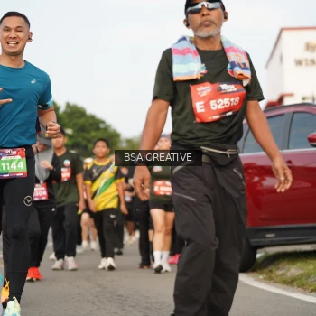 Runner Photo 3725203