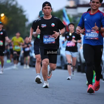 Runner Photo 3725227