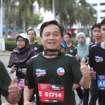 Runner Photo 3725352