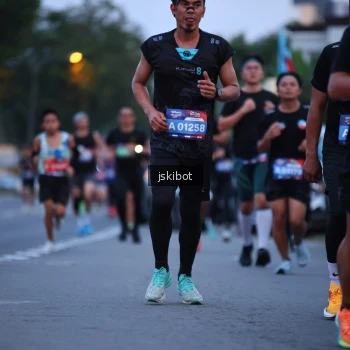 Runner Photo 3725378