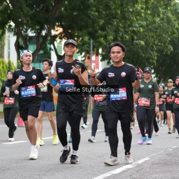 Runner Photo 3725394