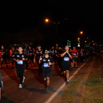 Runner Photo 3725479