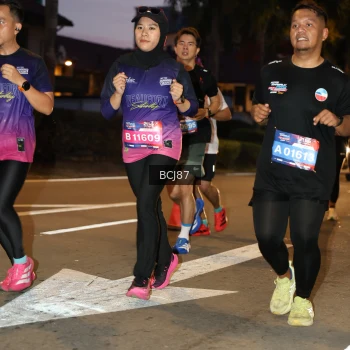 Runner Photo 3725536