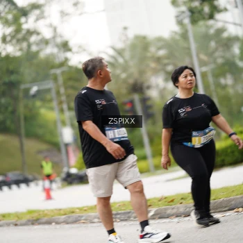Runner Photo 3725604