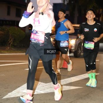 Runner Photo 3725692