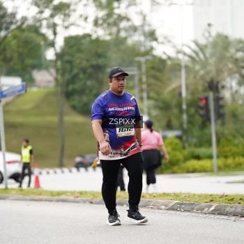 Runner Photo 3725718