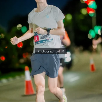 Runner Photo 3725719