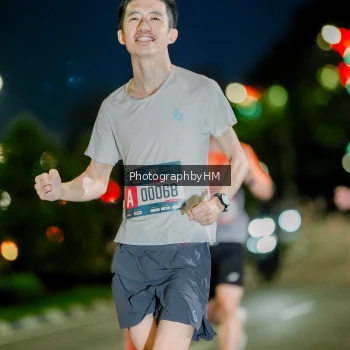Runner Photo 3725735