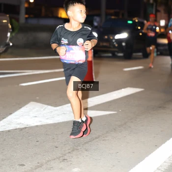 Runner Photo 3725738