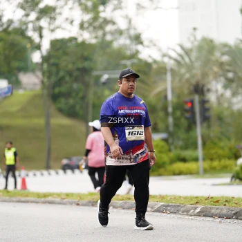 Runner Photo 3725742
