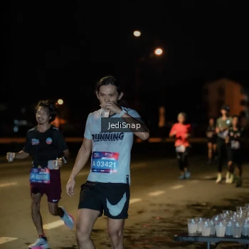 Runner Photo 3725793