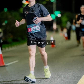 Runner Photo 3725890