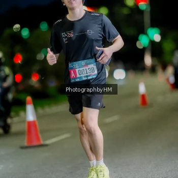 Runner Photo 3725944