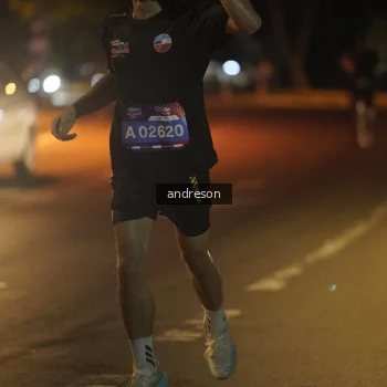 Runner Photo 3725979