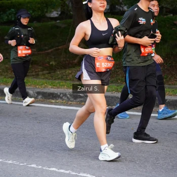 Runner Photo 3725992
