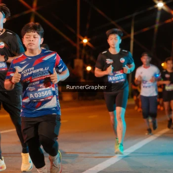 Runner Photo 3726023