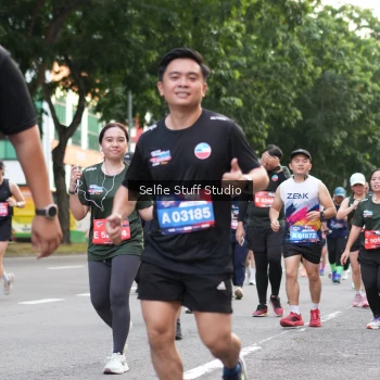 Runner Photo 3726030