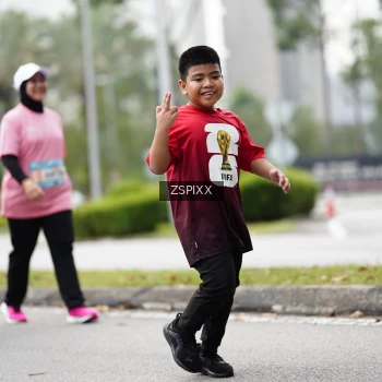 Runner Photo 3726109