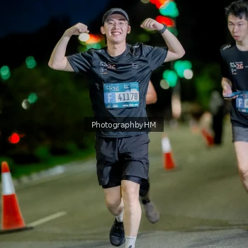 Runner Photo 3726125