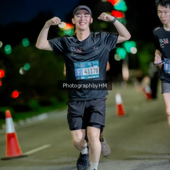 Runner Photo 3726155