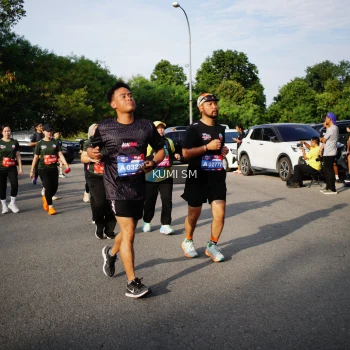 Runner Photo 3726156