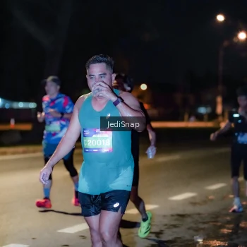 Runner Photo 3726159