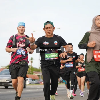 Runner Photo 3726163