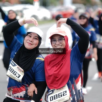 Runner Photo 3726181