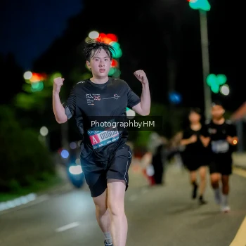 Runner Photo 3726250