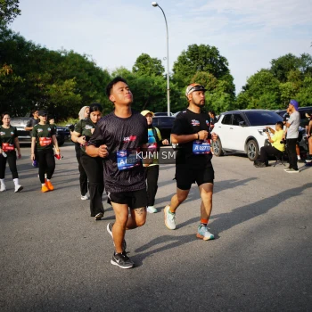 Runner Photo 3726262